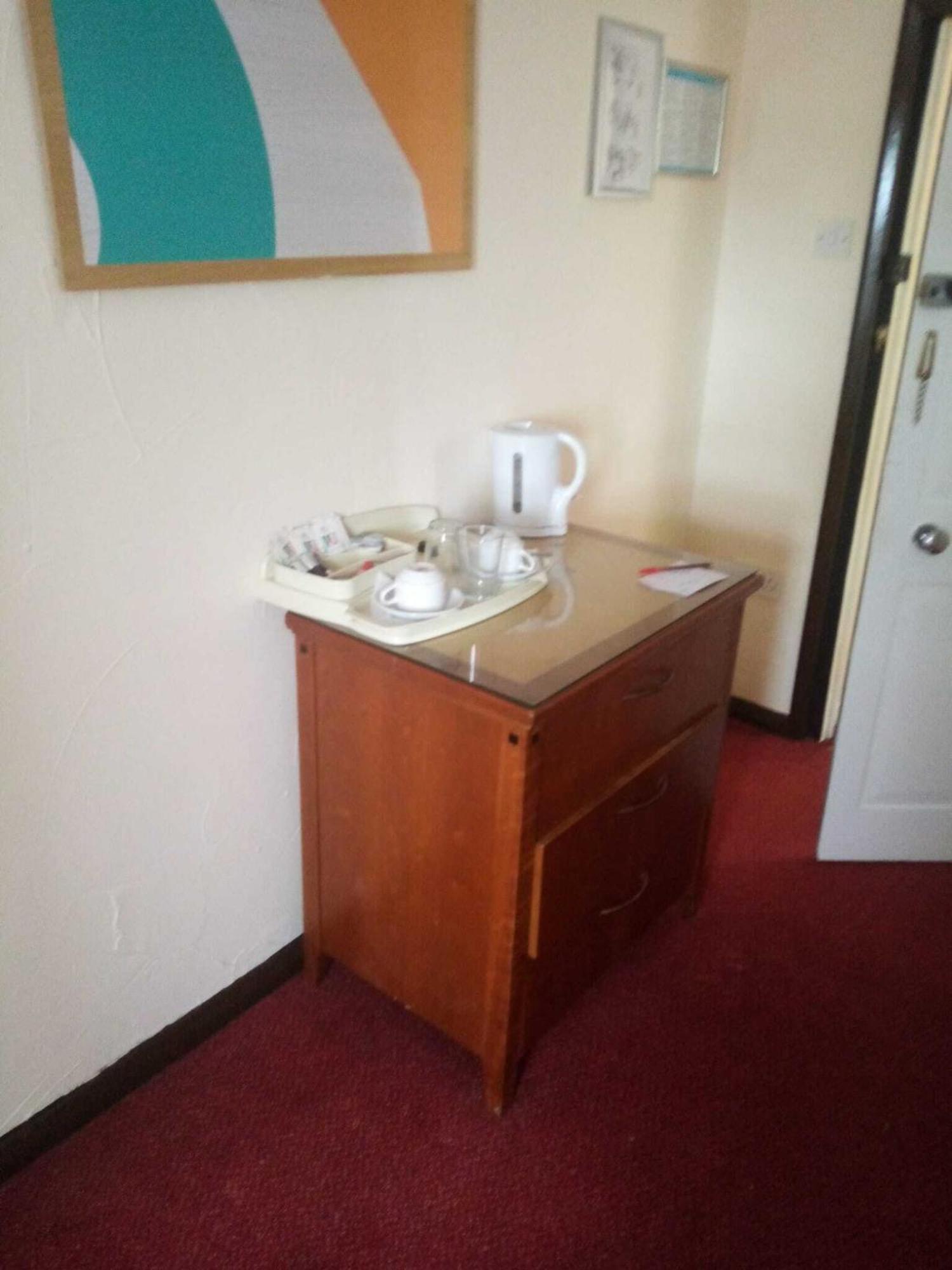 The Rose And Crown Hotel Wisbech Room photo